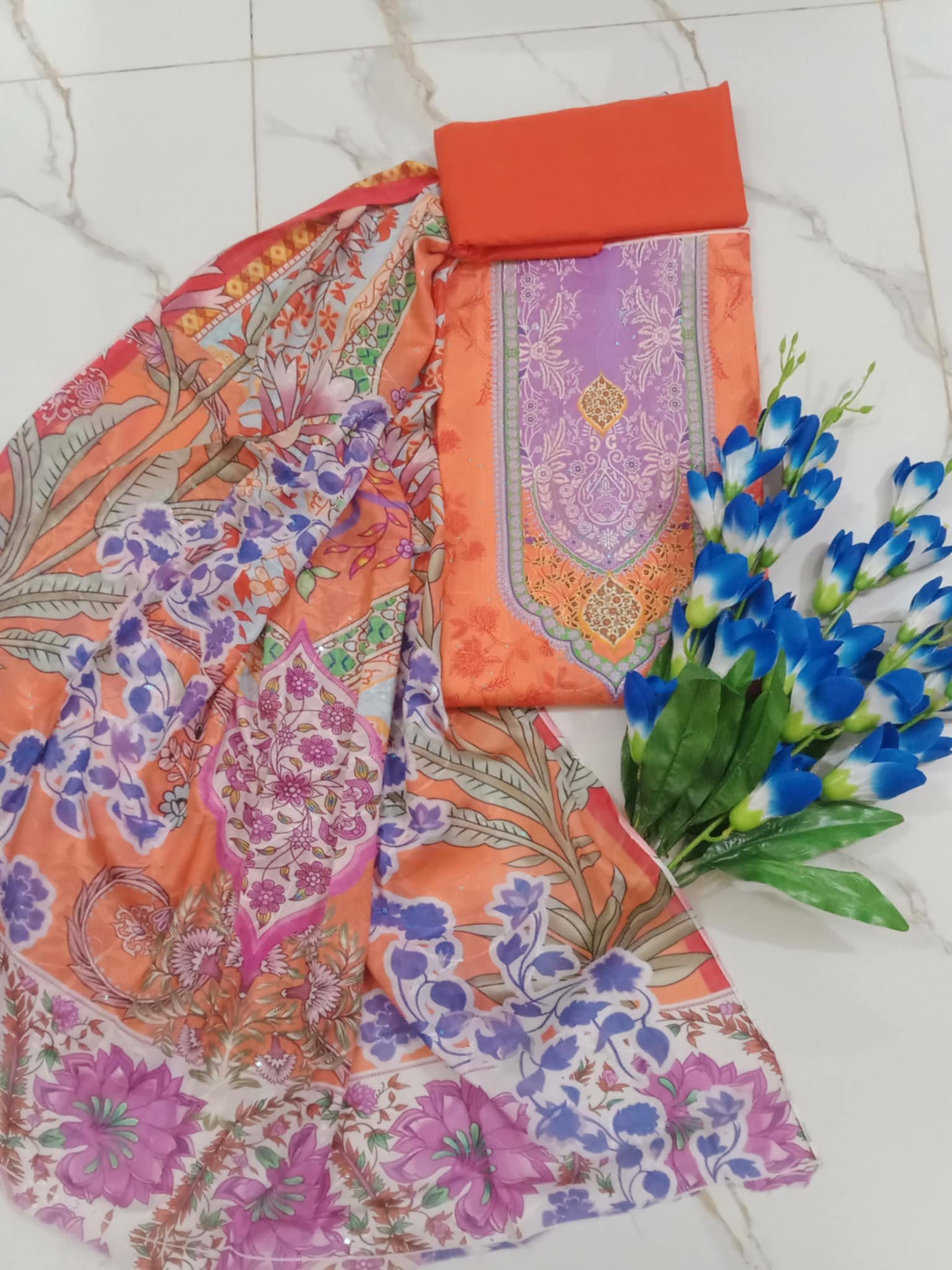 🌺 Digital Cotton Unstitched Three-Piece (Gorgeous & Comfortable)